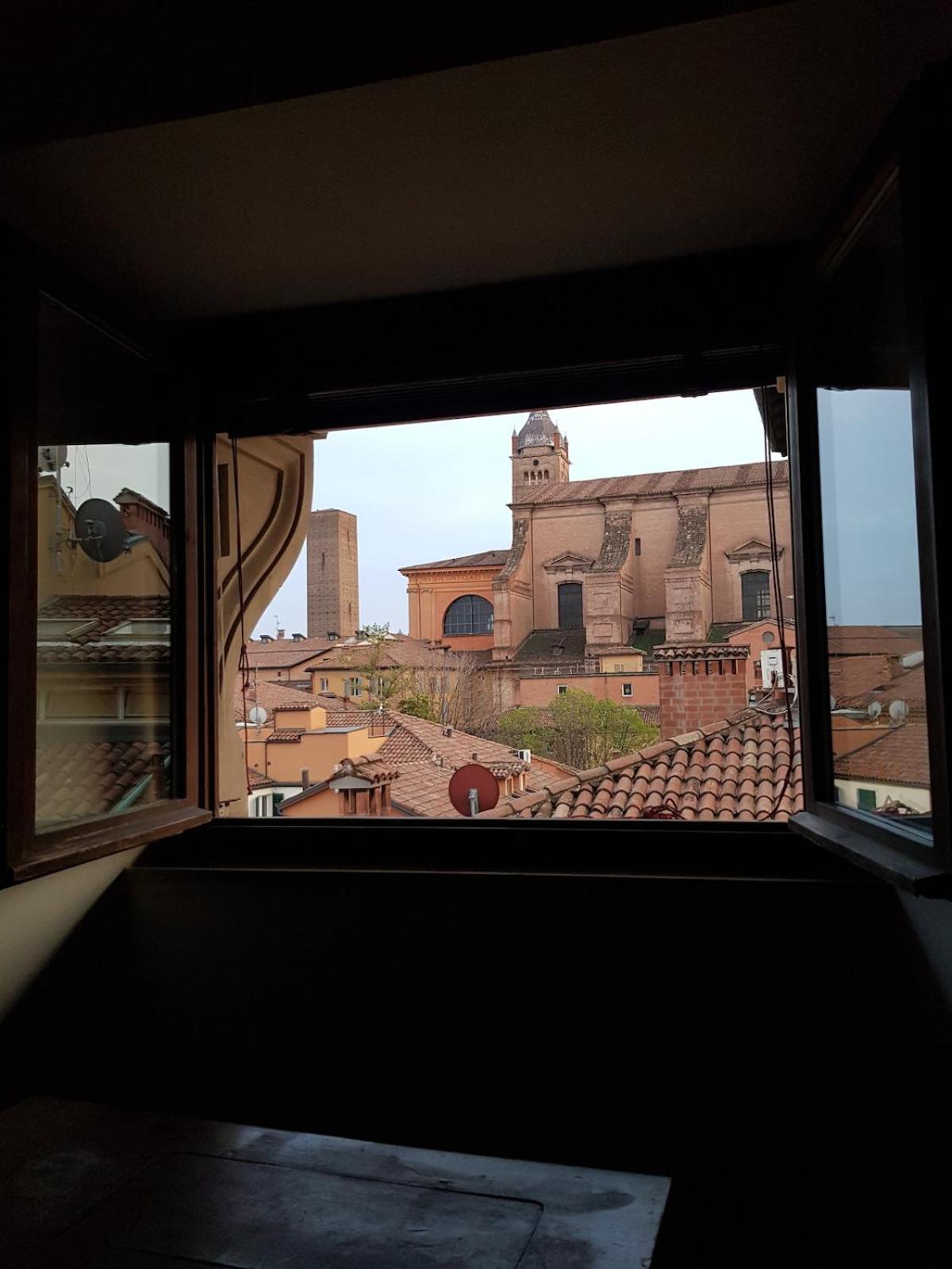 Апартаменти Monolocale Sui Tetti Di Bologna - Via Indipendenza Екстер'єр фото