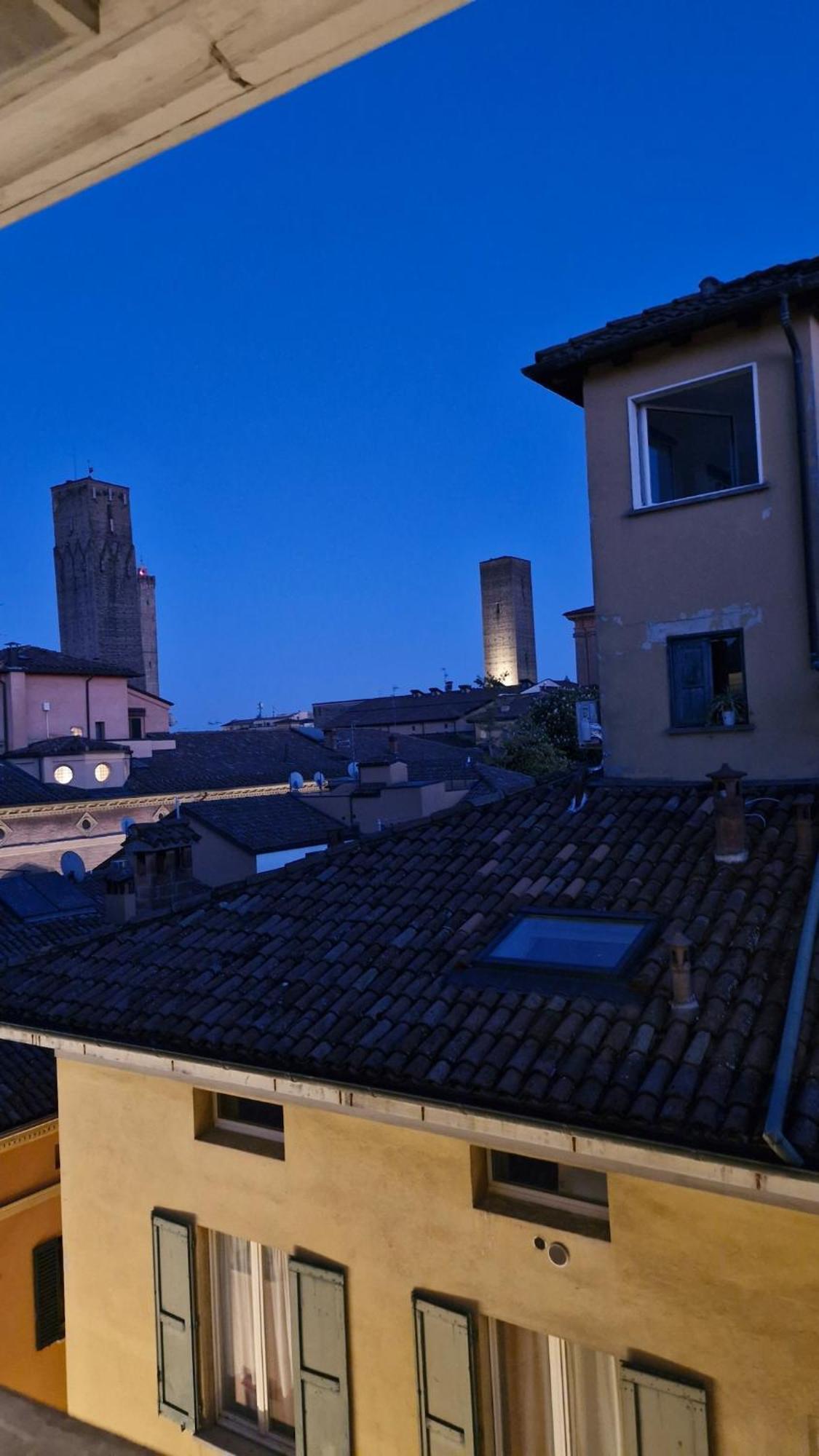 Апартаменти Monolocale Sui Tetti Di Bologna - Via Indipendenza Екстер'єр фото